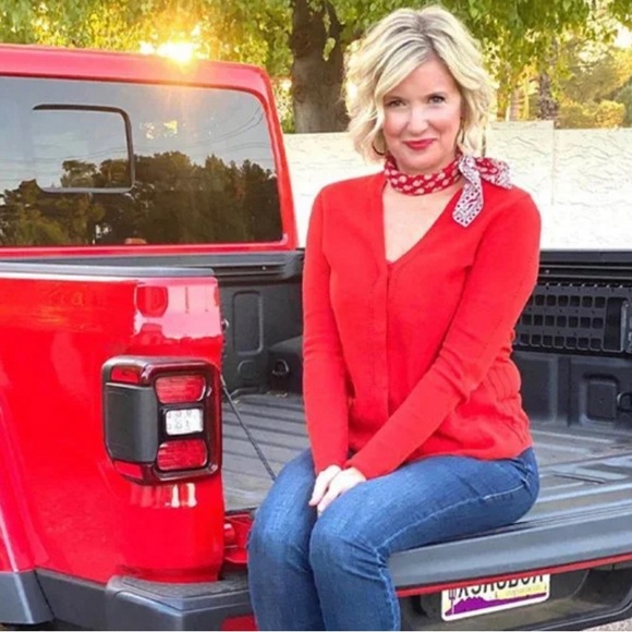 Cabi Red Passage Cardigan - Picture 2 of 15